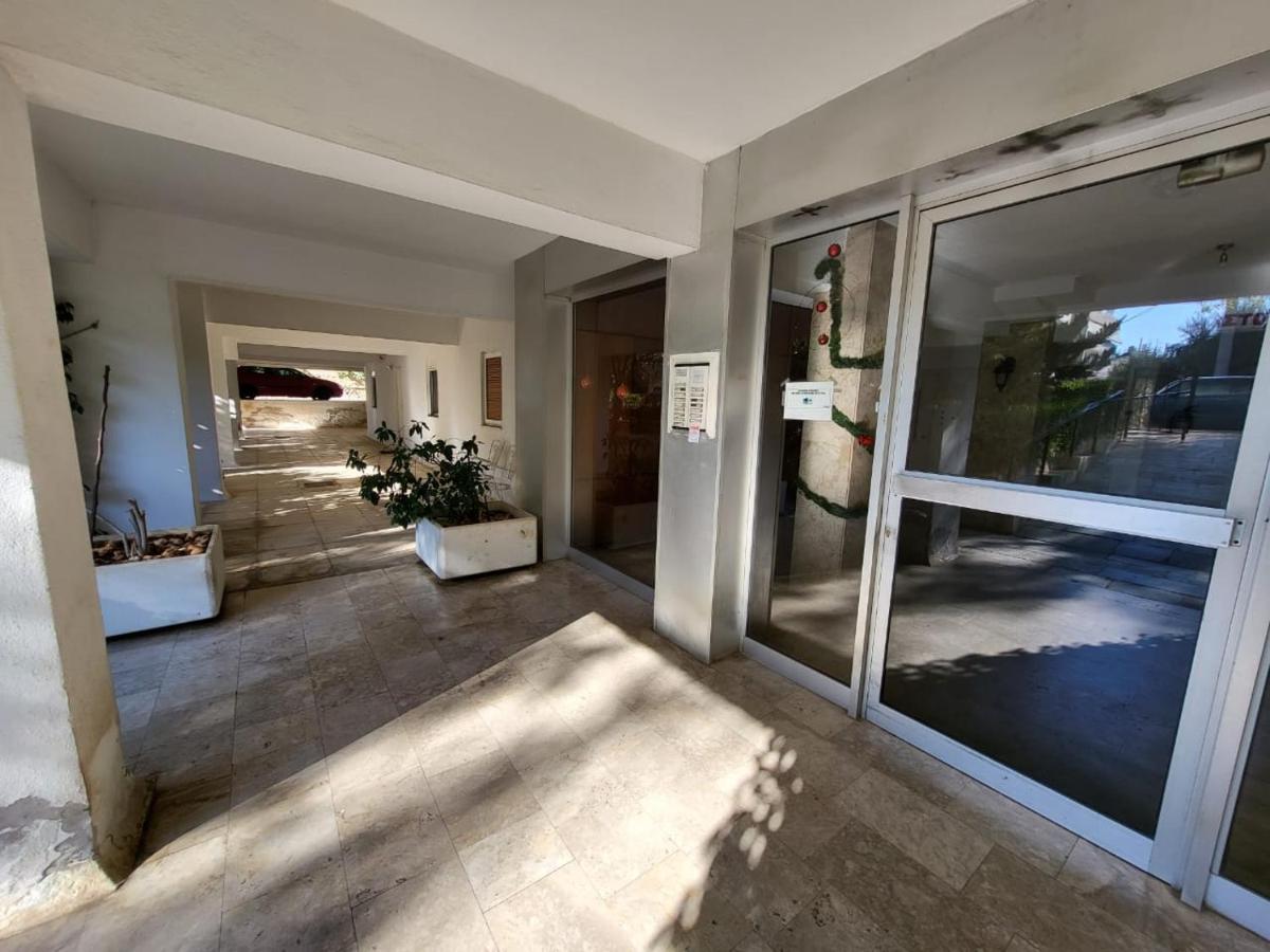 Apartment Near The Center Of Glyfada Aten Exteriör bild