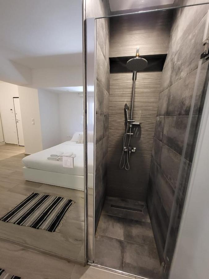 Apartment Near The Center Of Glyfada Aten Exteriör bild